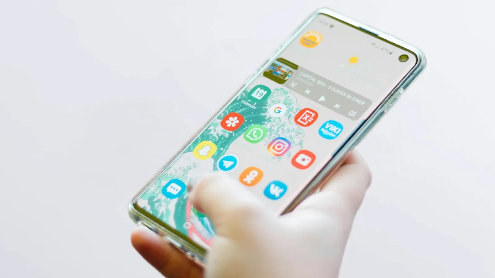 Designing Mobile Tools for Real Teams